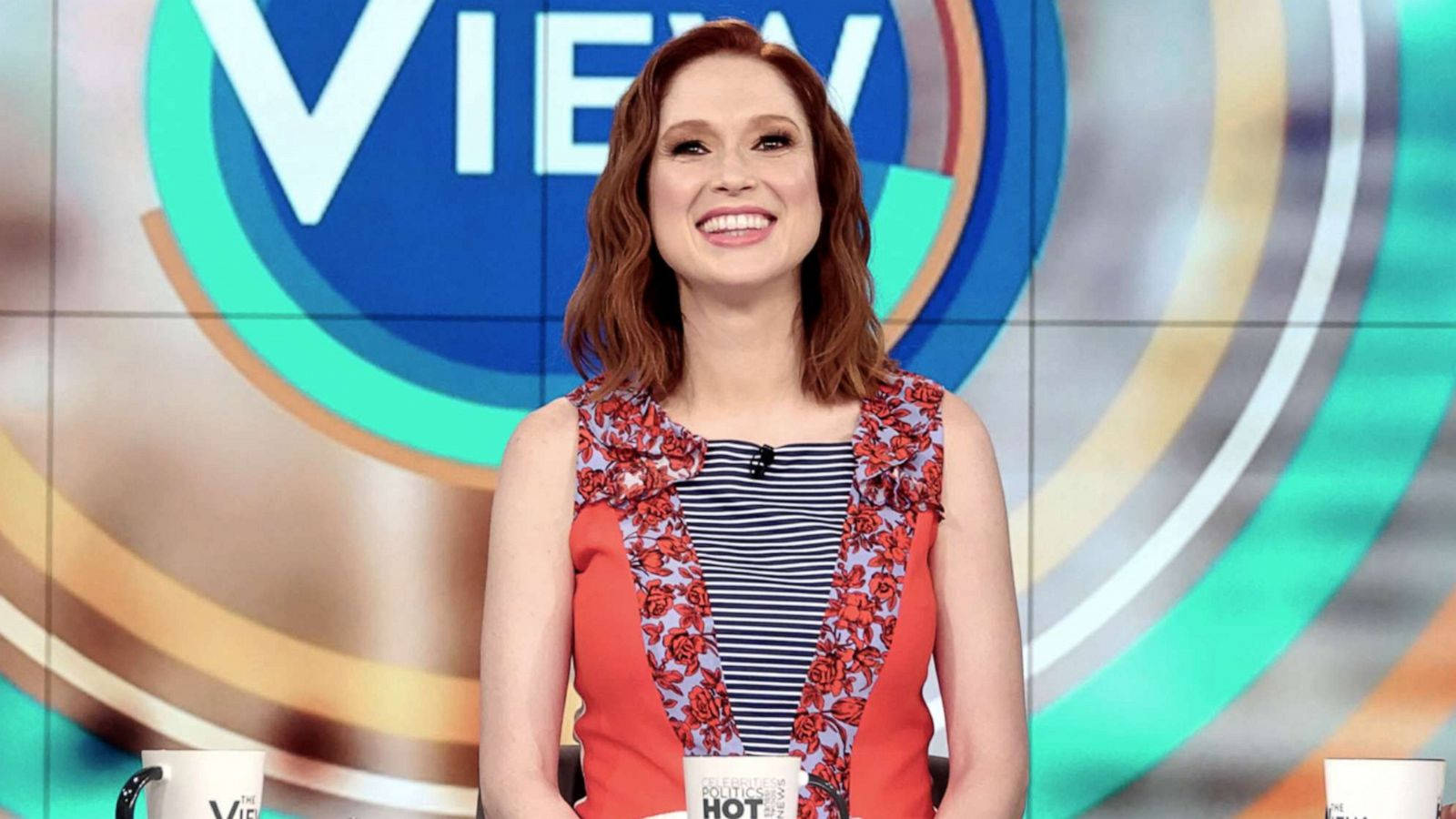 The View, Ellie Kemper, red hair, HD Desktop Wallpaper