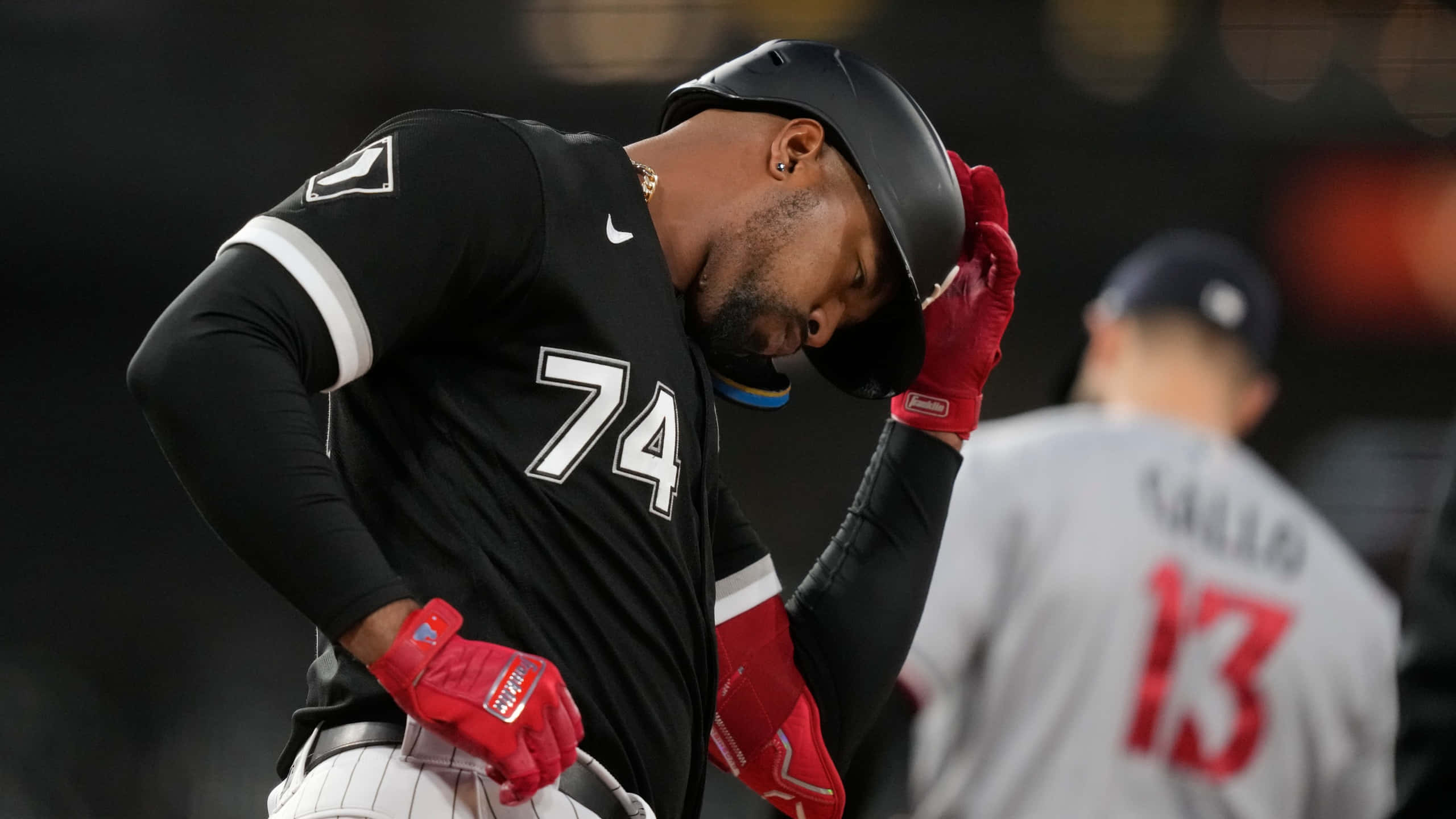 Eloy Jimenez, black jersey, number 74, 2K Desktop Wallpaper