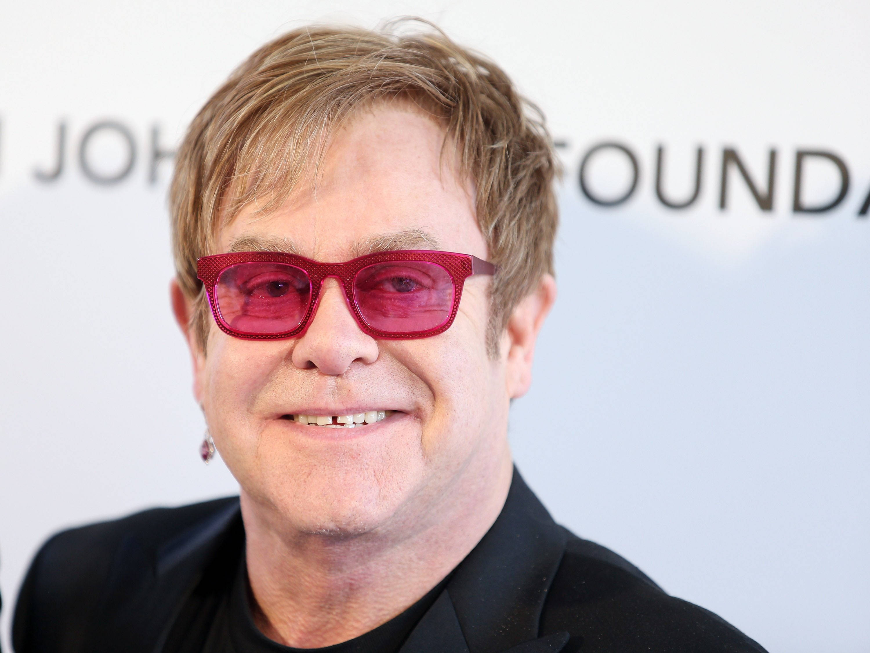 Elton John, Smile Pink Glasses, bold red sunglasses, 2K Desktop Wallpaper