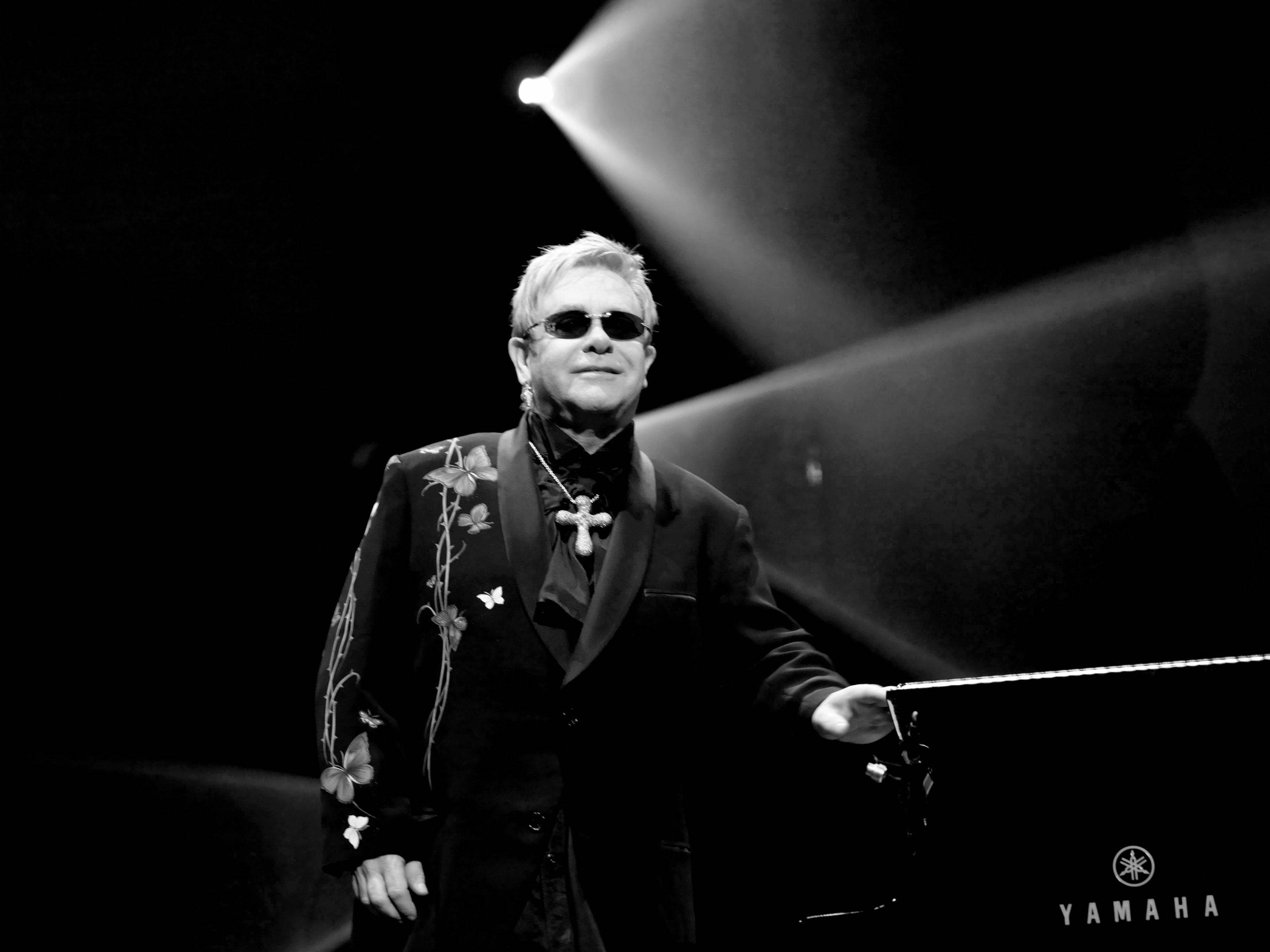 Elton John, black suit, floral embroidery, 2K Desktop Wallpaper