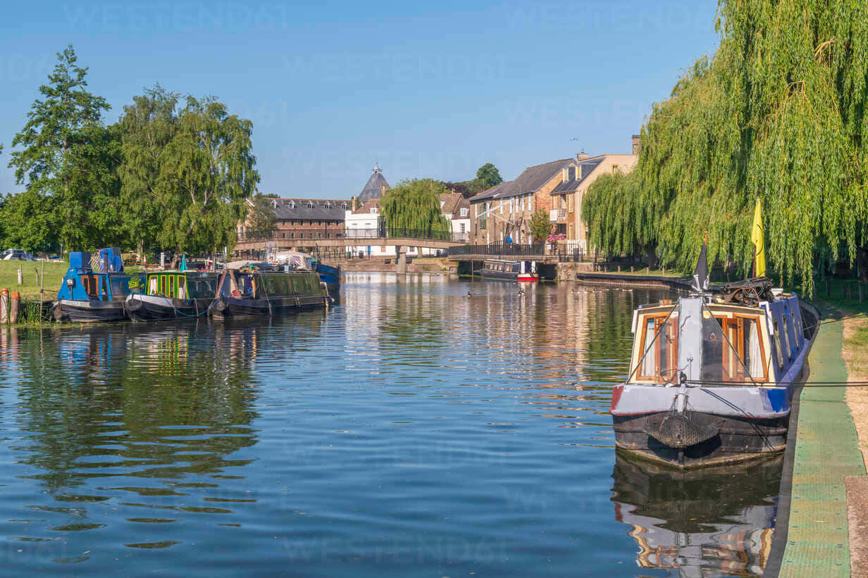 Ely, canal scene, narrowboats, SD Desktop Wallpaper