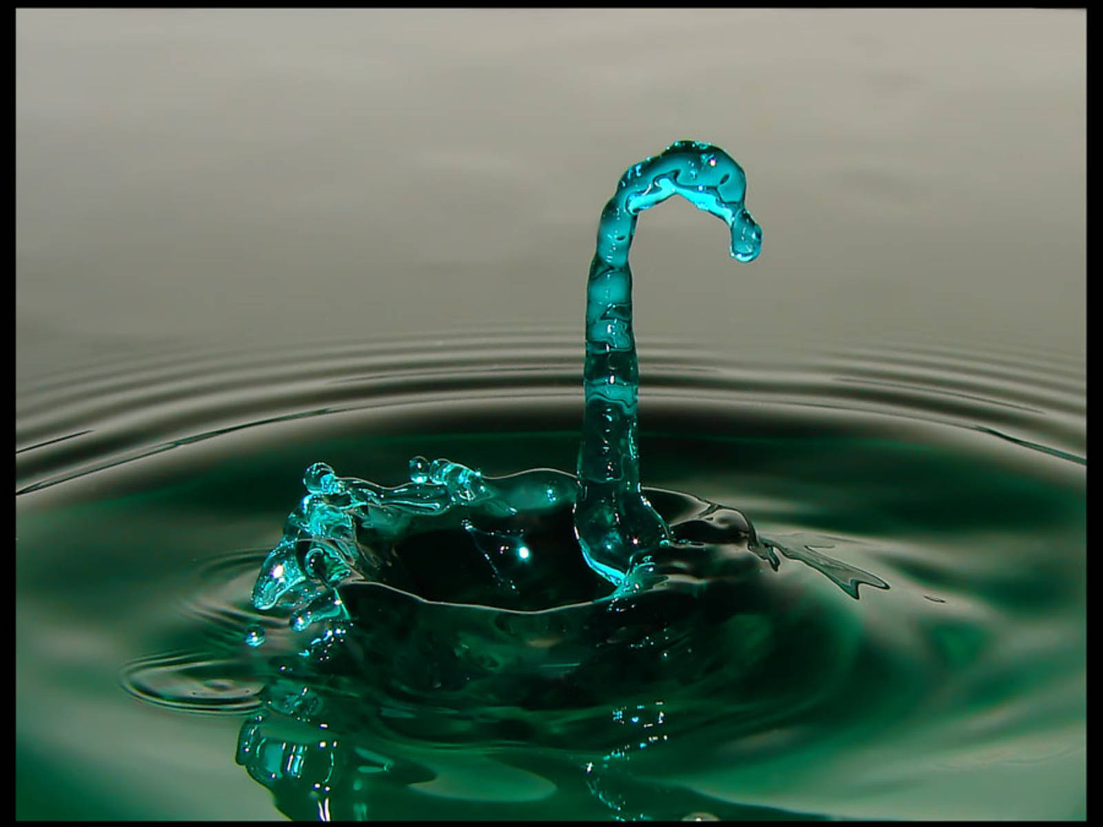 emerald green, teal water droplet, rippling green pool, HD Desktop Wallpaper