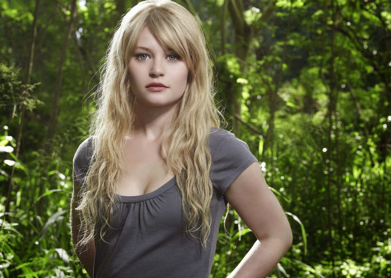 Emilie de ravin, blonde woman, wavy hair, HD Desktop Wallpaper