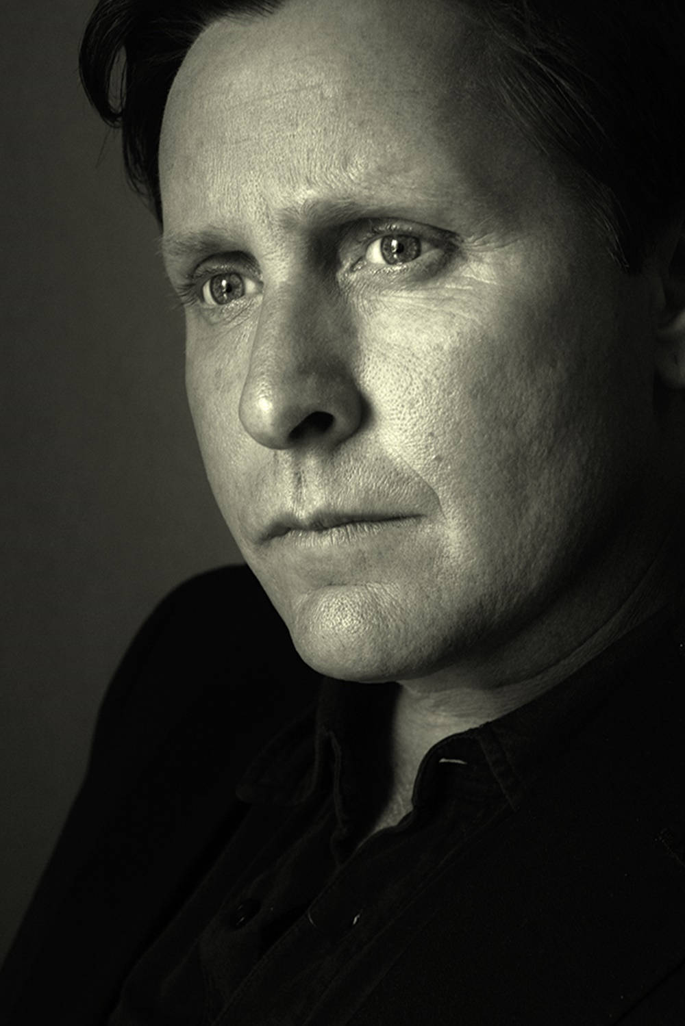 Emilio Estevez, black and white, close up portrait, HD Phone Wallpaper