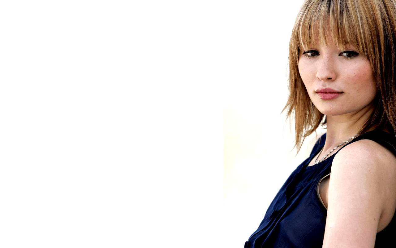 Emily Browning, 2007 L'Oréal Melbourne Fashion Festival, navy top, HD Desktop Wallpaper