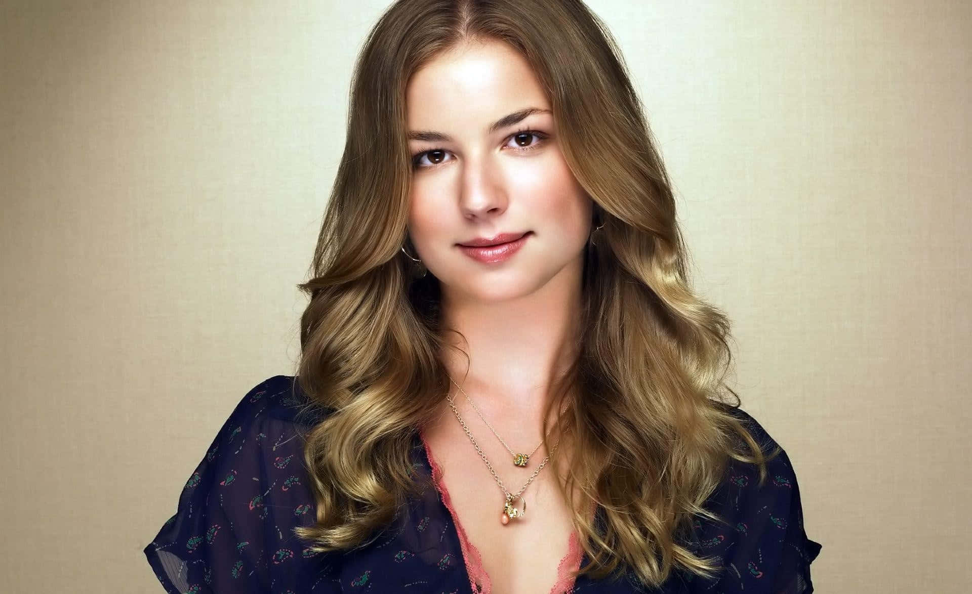 Emily Vancamp, long wavy blonde hair, dark floral blouse, Full HD Desktop Wallpaper