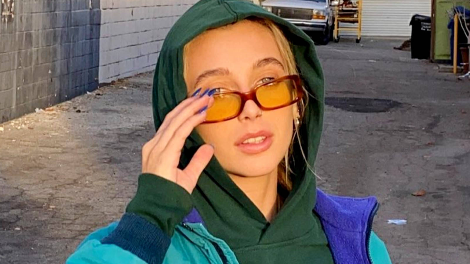 Emma Chamberlain, green hoodie, orange sunglasses, HD Desktop Wallpaper