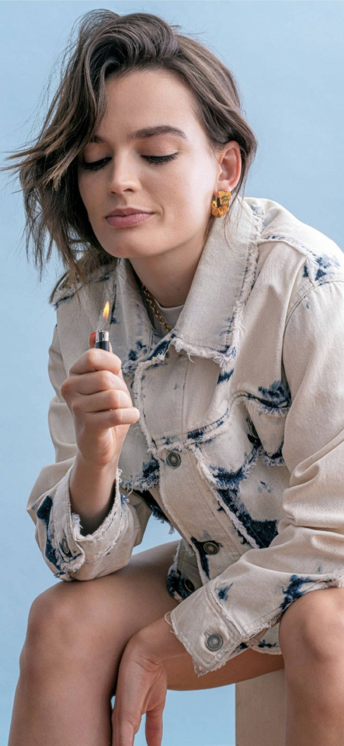 Emma Mackey, lighter, tousled hair, Full HD Phone Wallpaper