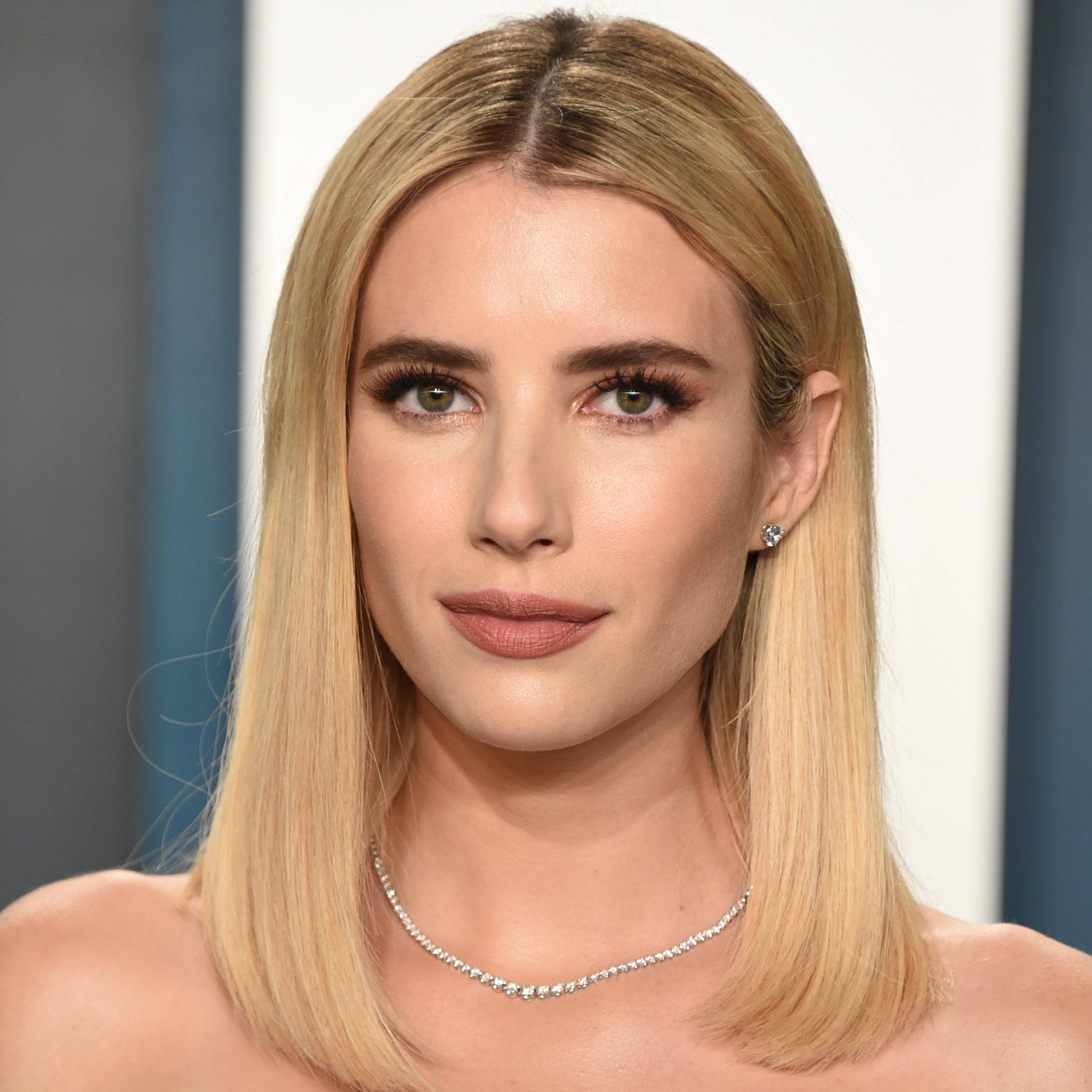 Emma Roberts, blonde hair, diamond necklace, Full HD Desktop Wallpaper
