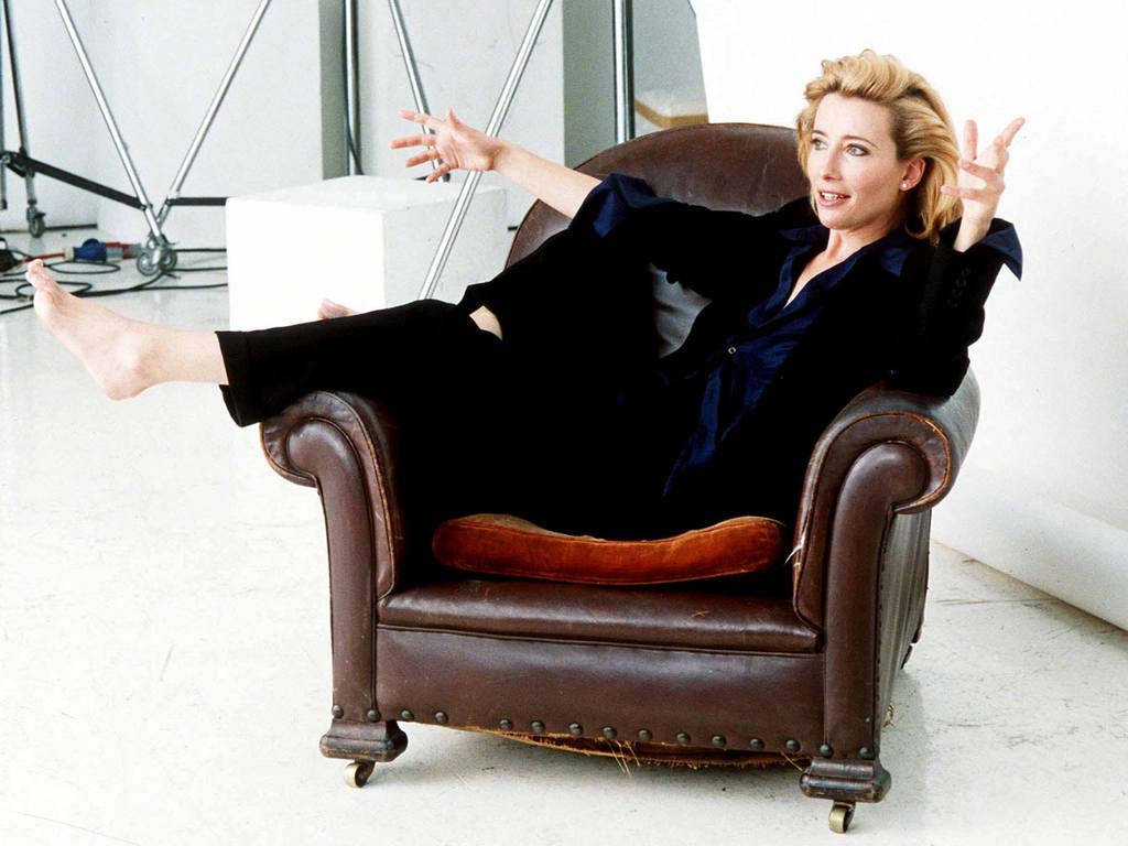 Emma Thompson, vintage brown leather armchair, studded details, SD Desktop Wallpaper