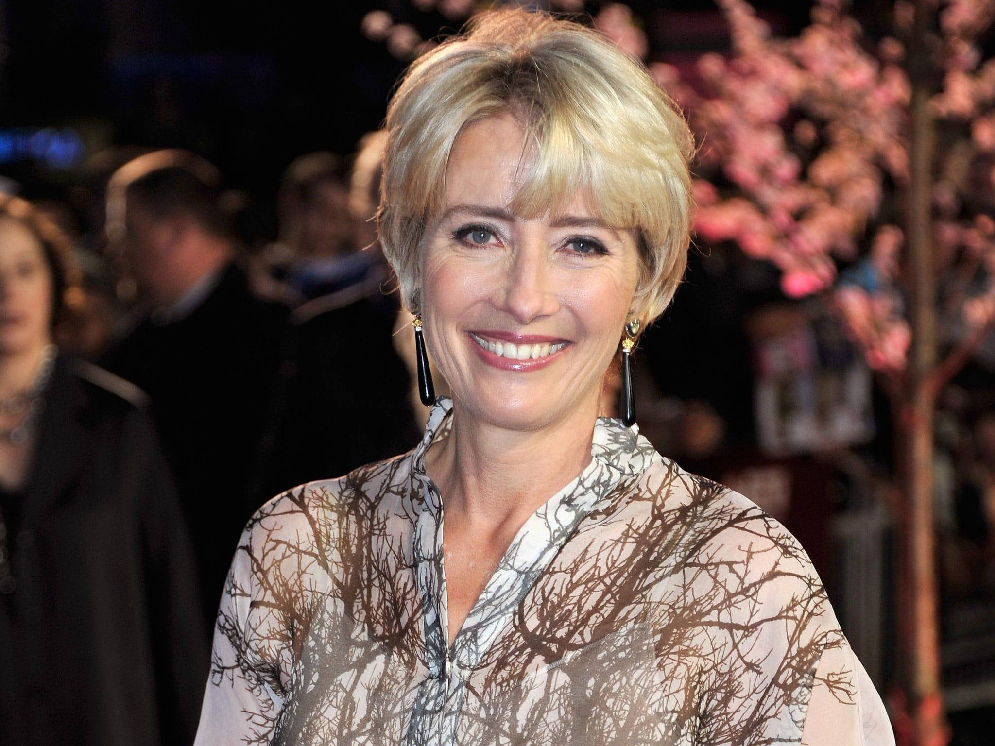 Emma Thompson, tree-patterned blouse, pink blossoms, Full HD Desktop Wallpaper