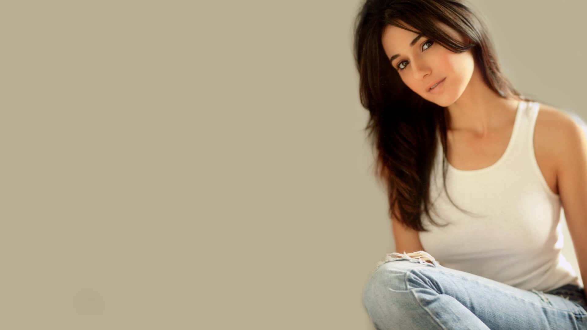 Emmanuelle Chriqui, dark hair, white tank top, Full HD Desktop Wallpaper