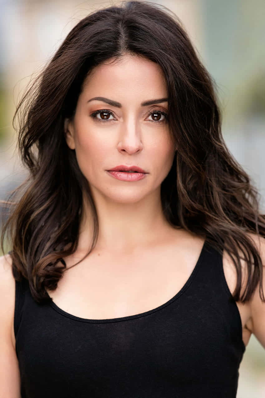 Emmanuelle Vaugier, black tank top, dark wavy hair, SD Phone Wallpaper