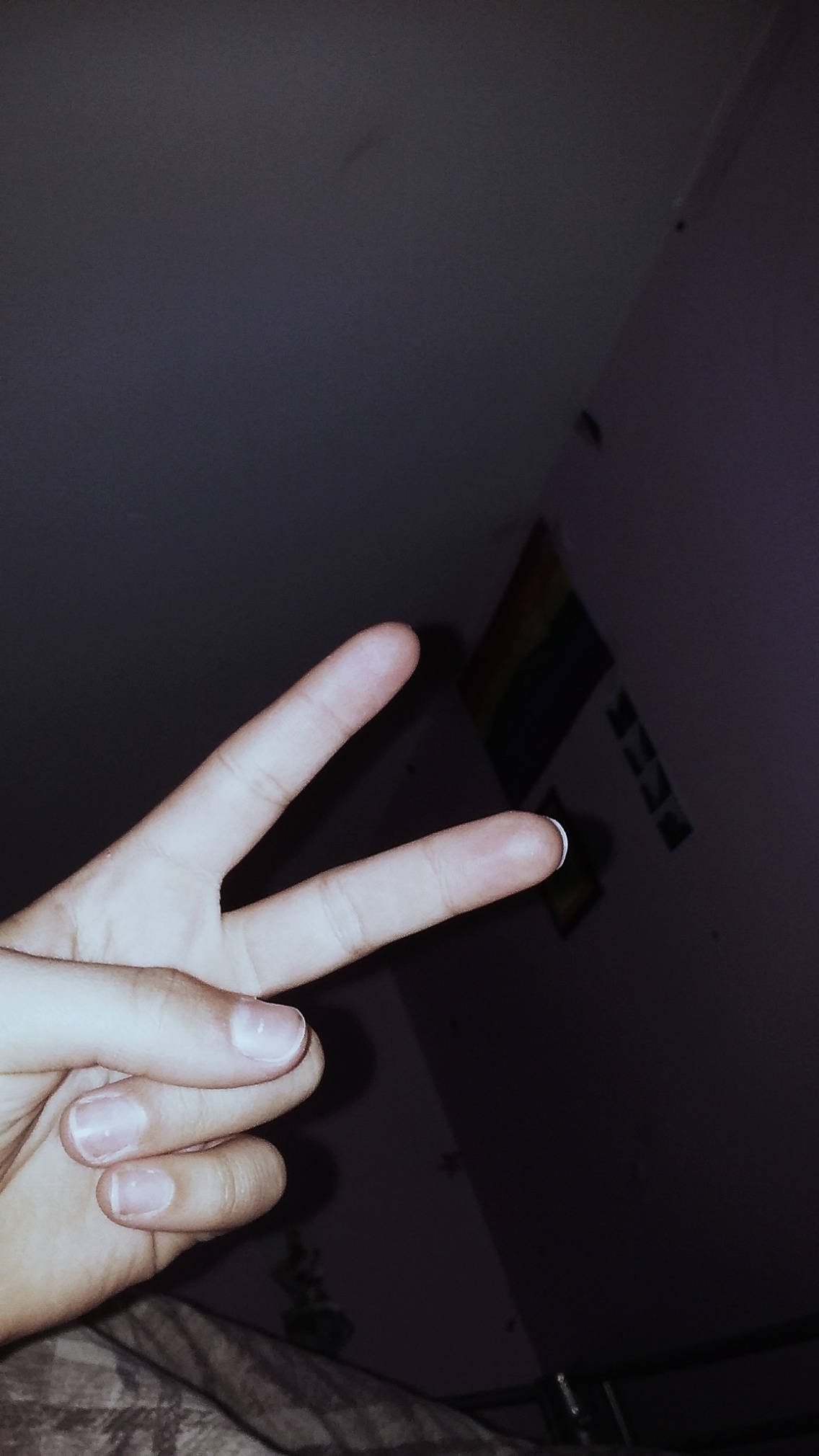 peace sign, dim purple wall, low light indoor setting, Full HD Phone Wallpaper