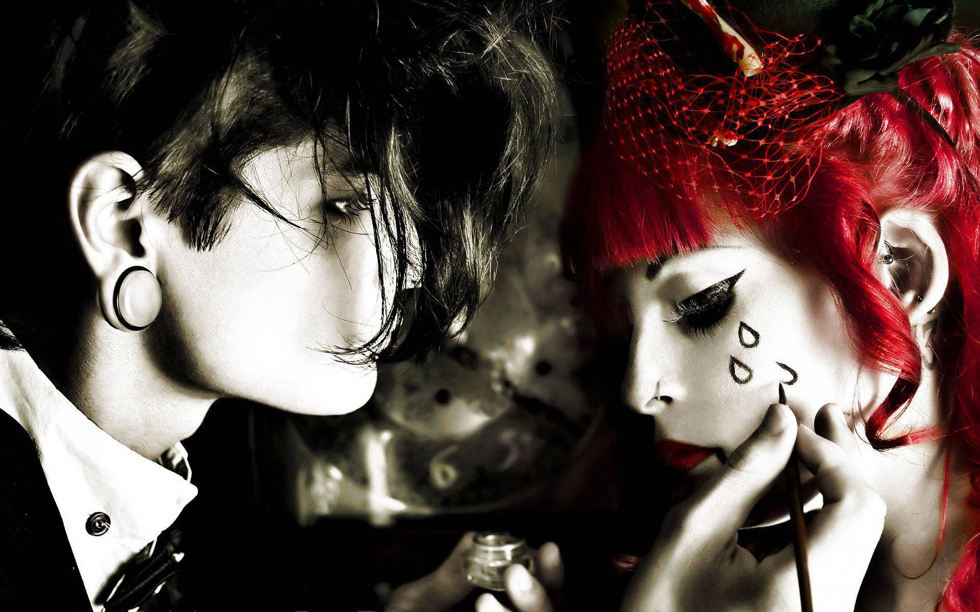 Emo Man And Woman, dark hair, hoop earrings, Full HD Desktop Wallpaper