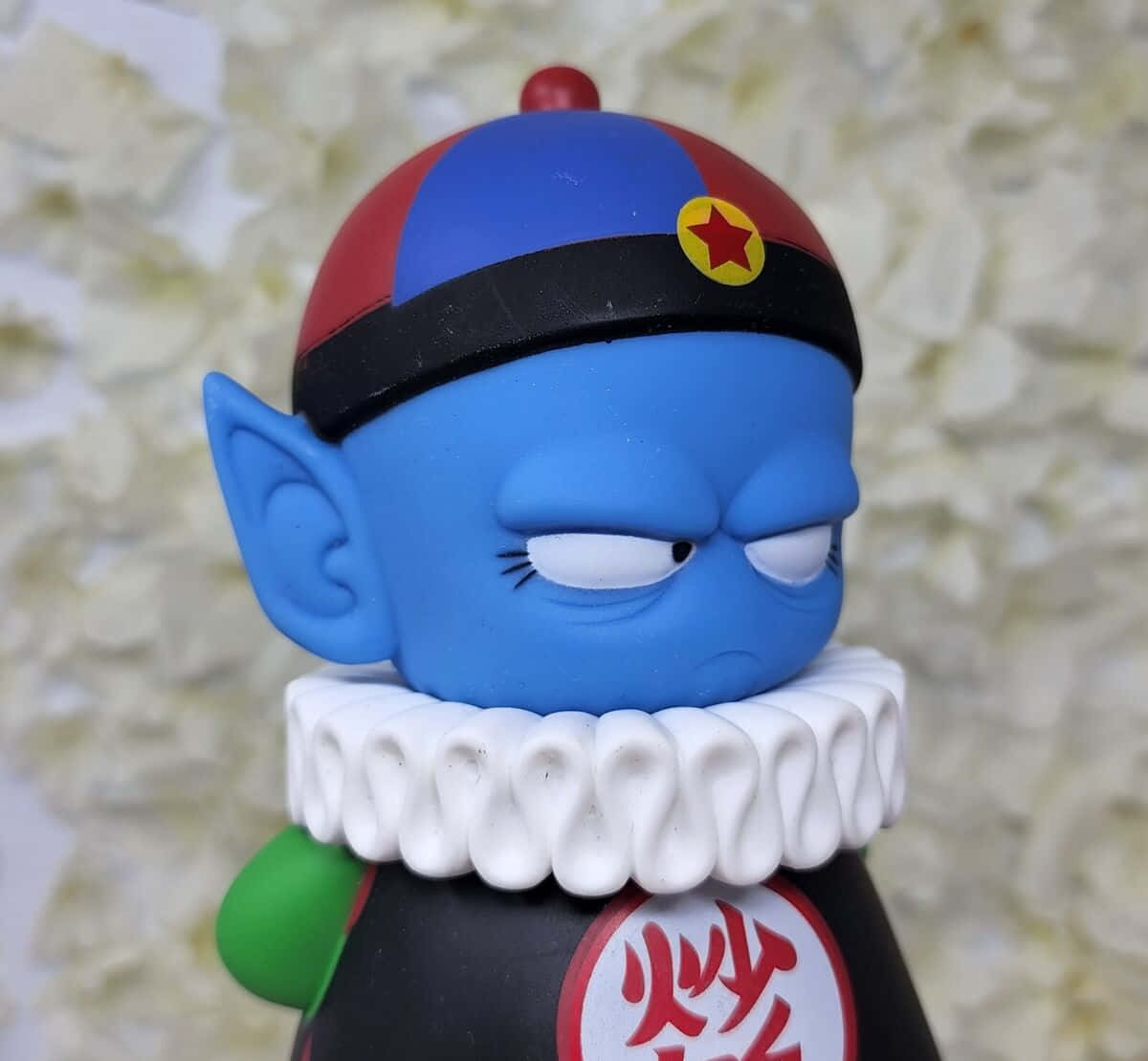 Emperor Pilaf, blue-skinned, red blue hat, SD Desktop Wallpaper
