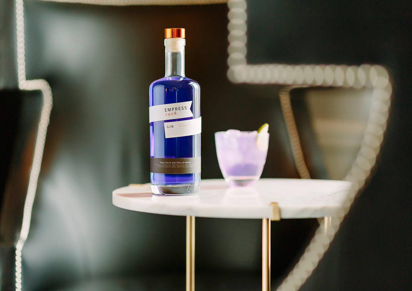 Empress 1908, blue gin bottle, purple cocktail, HD Desktop Wallpaper
