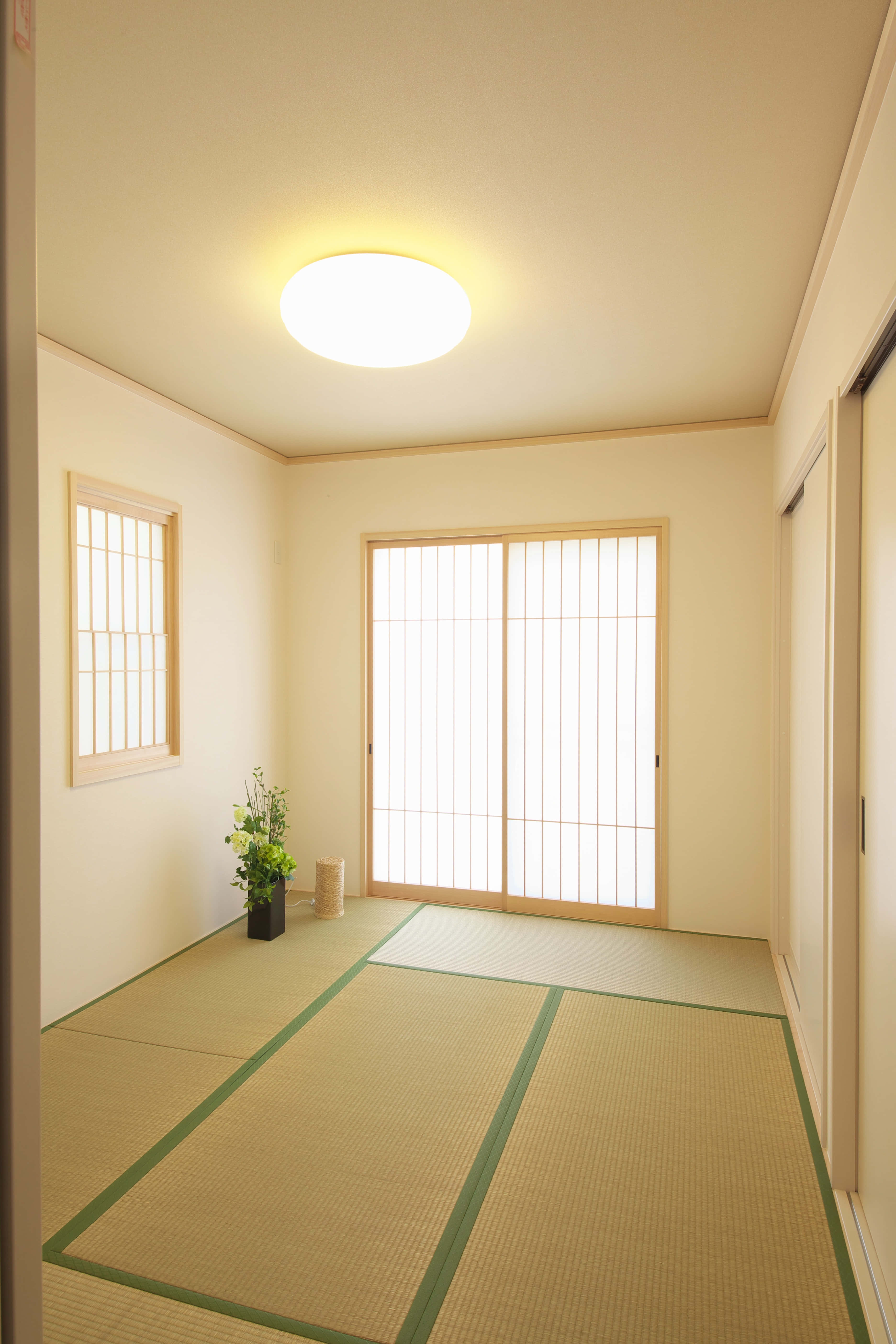 tatami mats, green borders, shoji screens, 5K Phone Wallpaper
