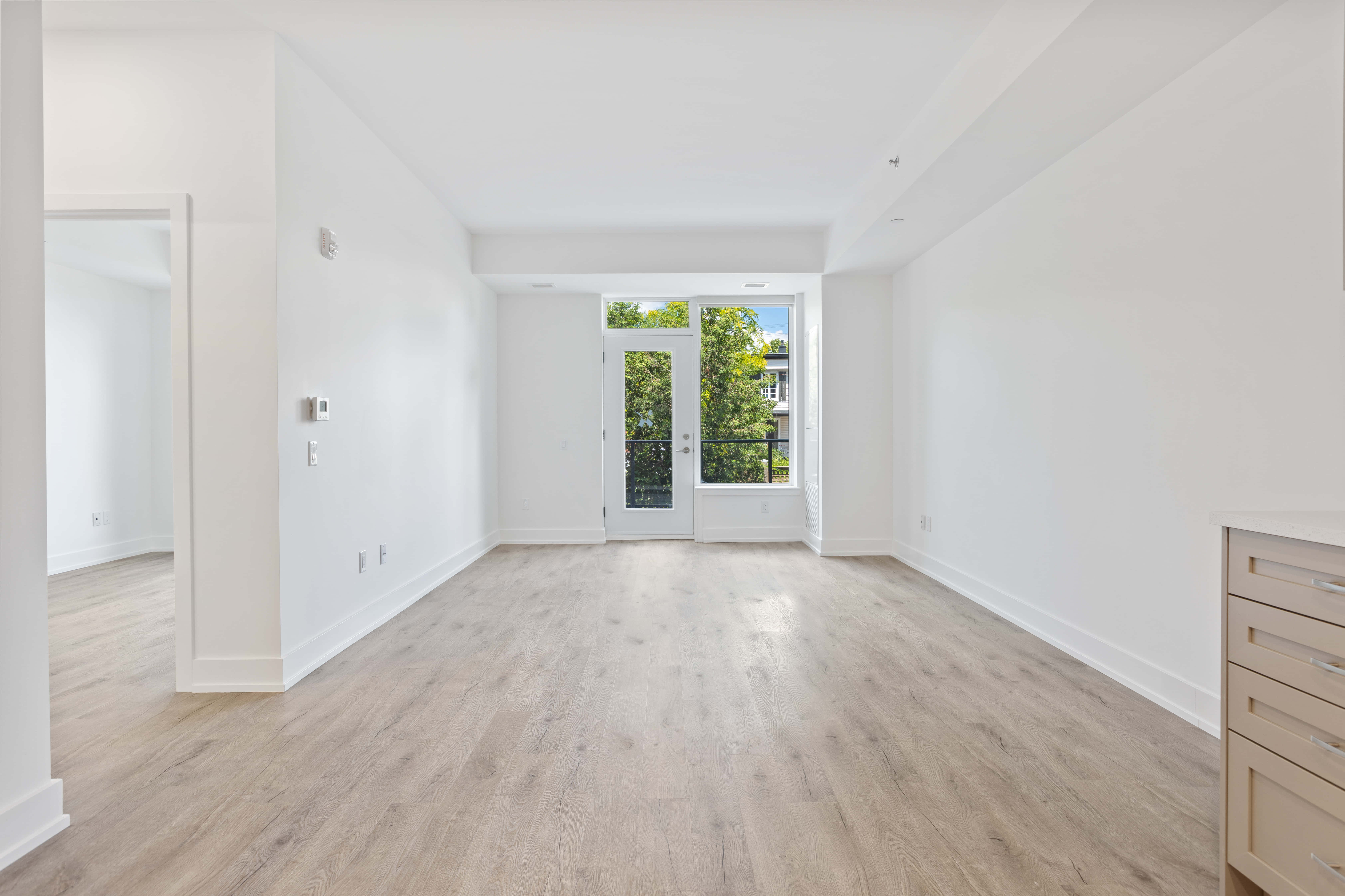 empty room, single cabinet, light wood floors, 5K Desktop Wallpaper