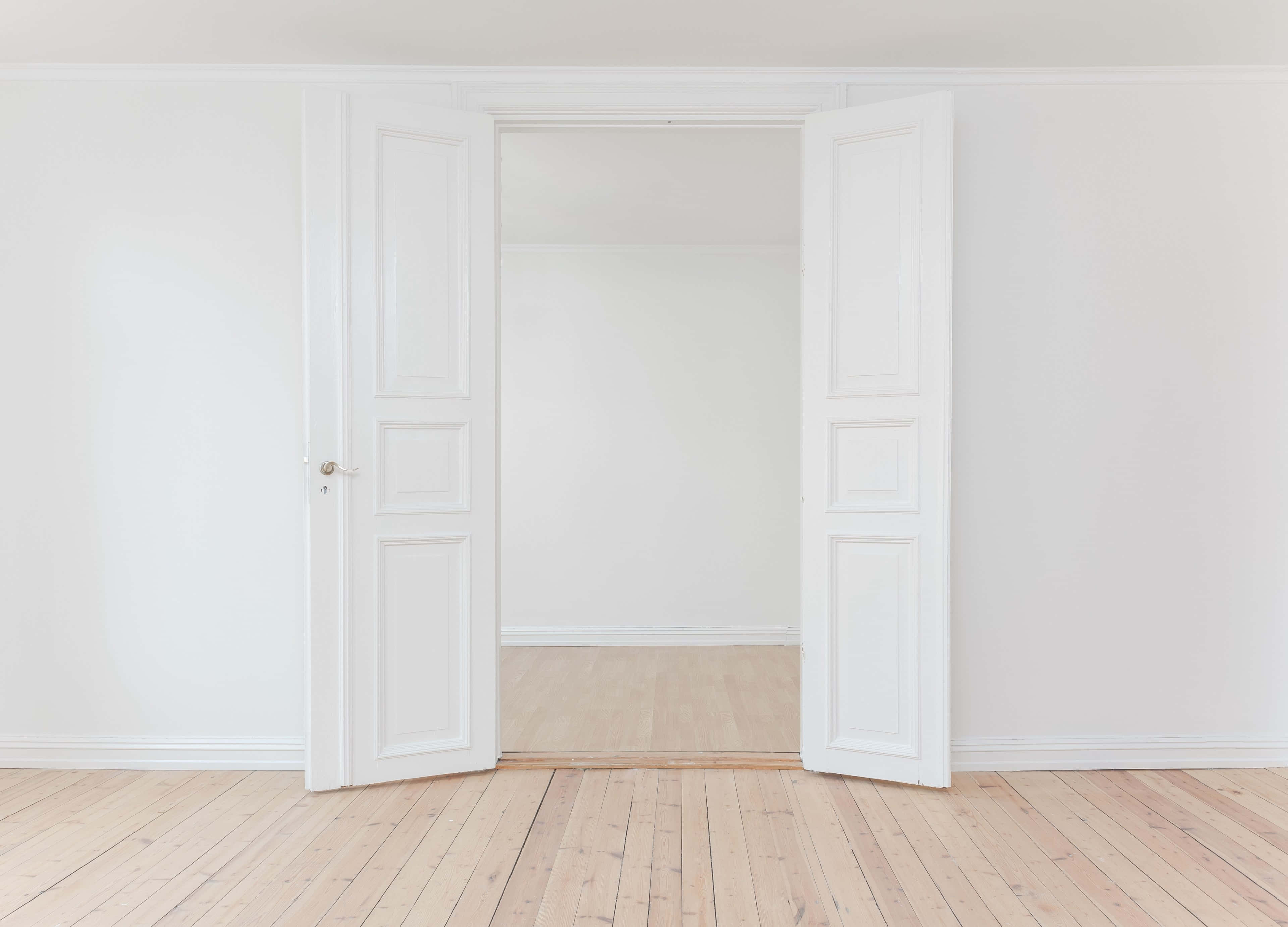 empty room, double door, white paneled doors, 4K Desktop Wallpaper