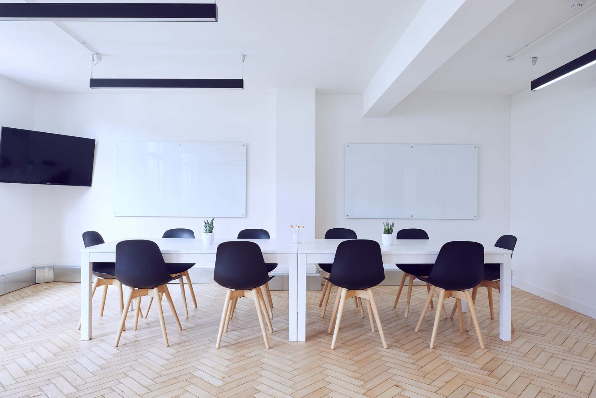 empty meeting room, white walls, long white table, Full HD Desktop Wallpaper