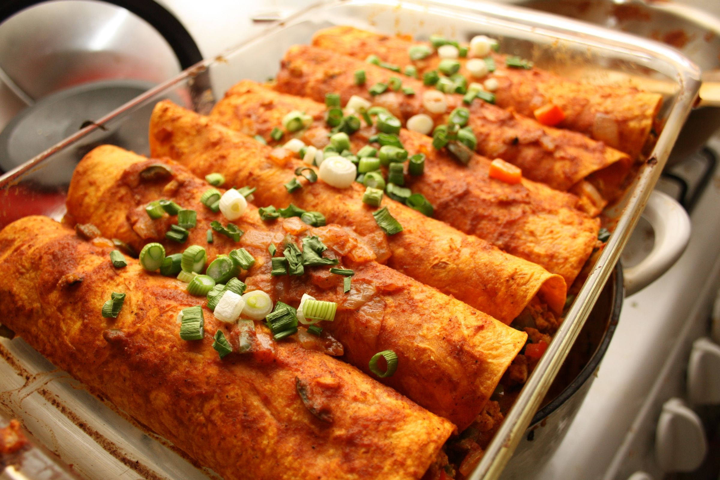 dry enchiladas tray, spring onions, glass dish, Full HD Desktop Wallpaper