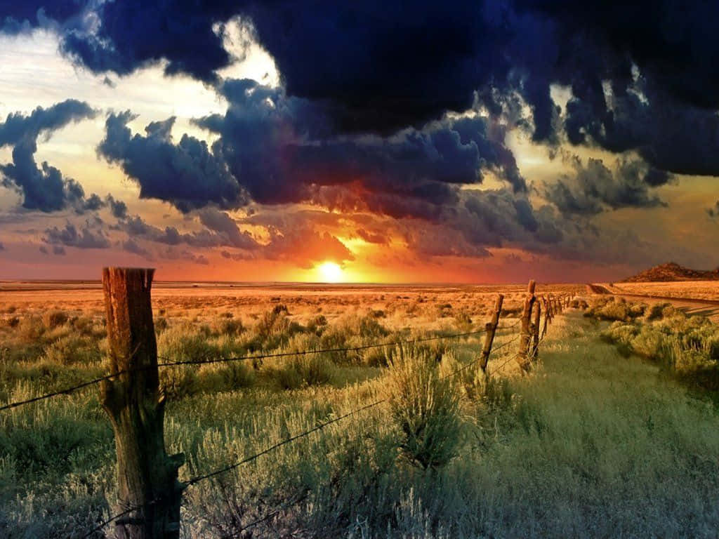 sunset, desert plain, weathered fence, SD Desktop Wallpaper