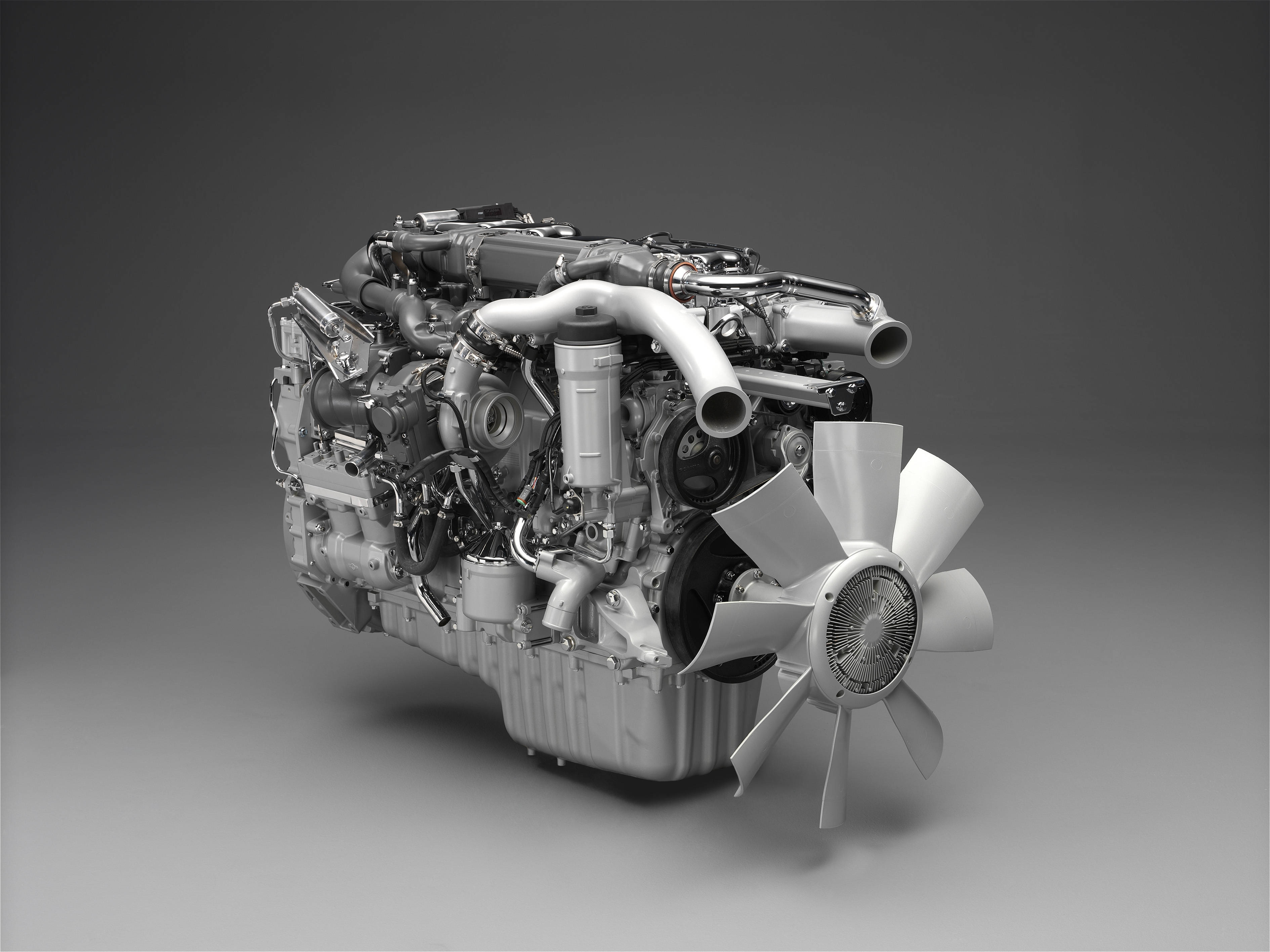 3D mechanical engine, grayscale 3d-render, complex industrial engine, 2K Desktop Wallpaper