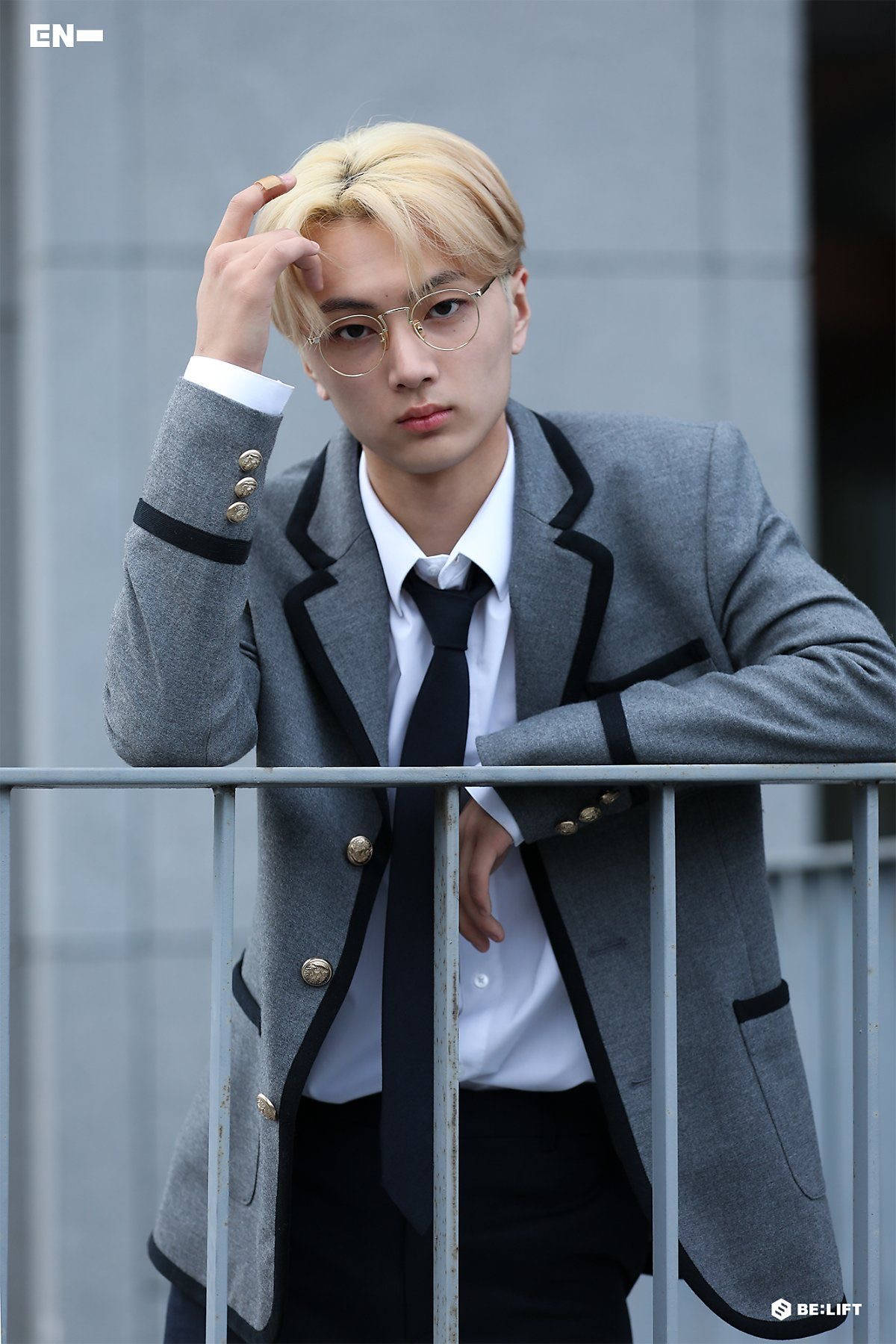 Enhypen Jay, balcony, gray blazer, HD Phone Wallpaper