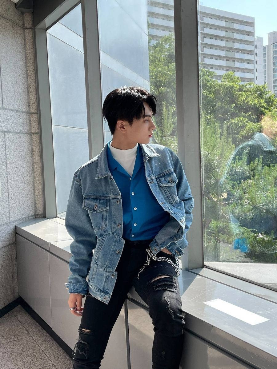 Enhypen Jay, denim jacket, ripped jeans, SD Phone Wallpaper