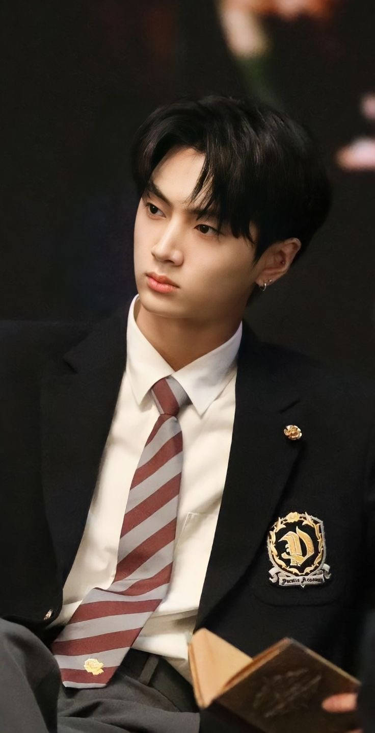 Enhypen Jay, black blazer, red and gray striped tie, HD Phone Wallpaper