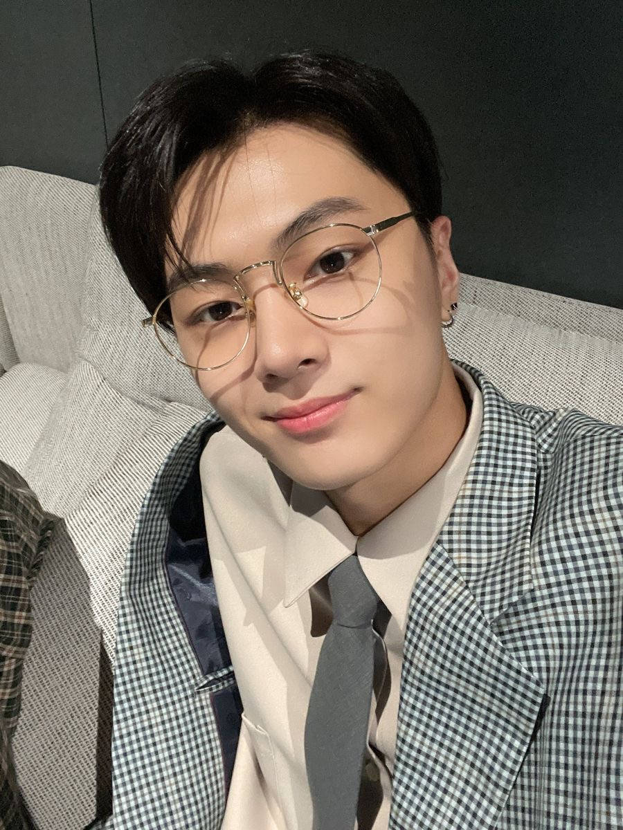 Enhypen Jay, round glasses, checkered blazer, SD Phone Wallpaper