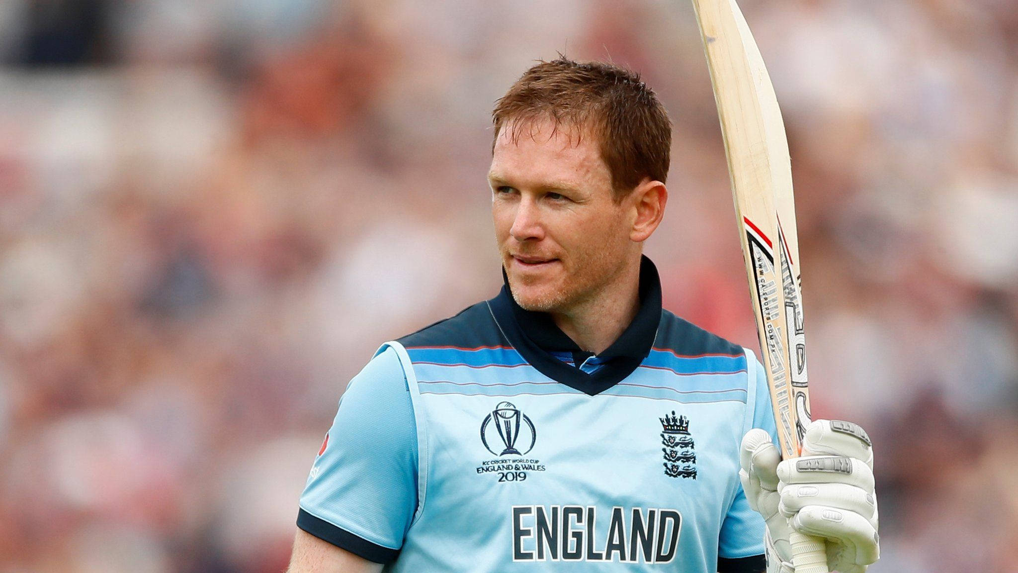 Eoin Morgan, cricket bat, light blue jersey, Full HD Desktop Wallpaper