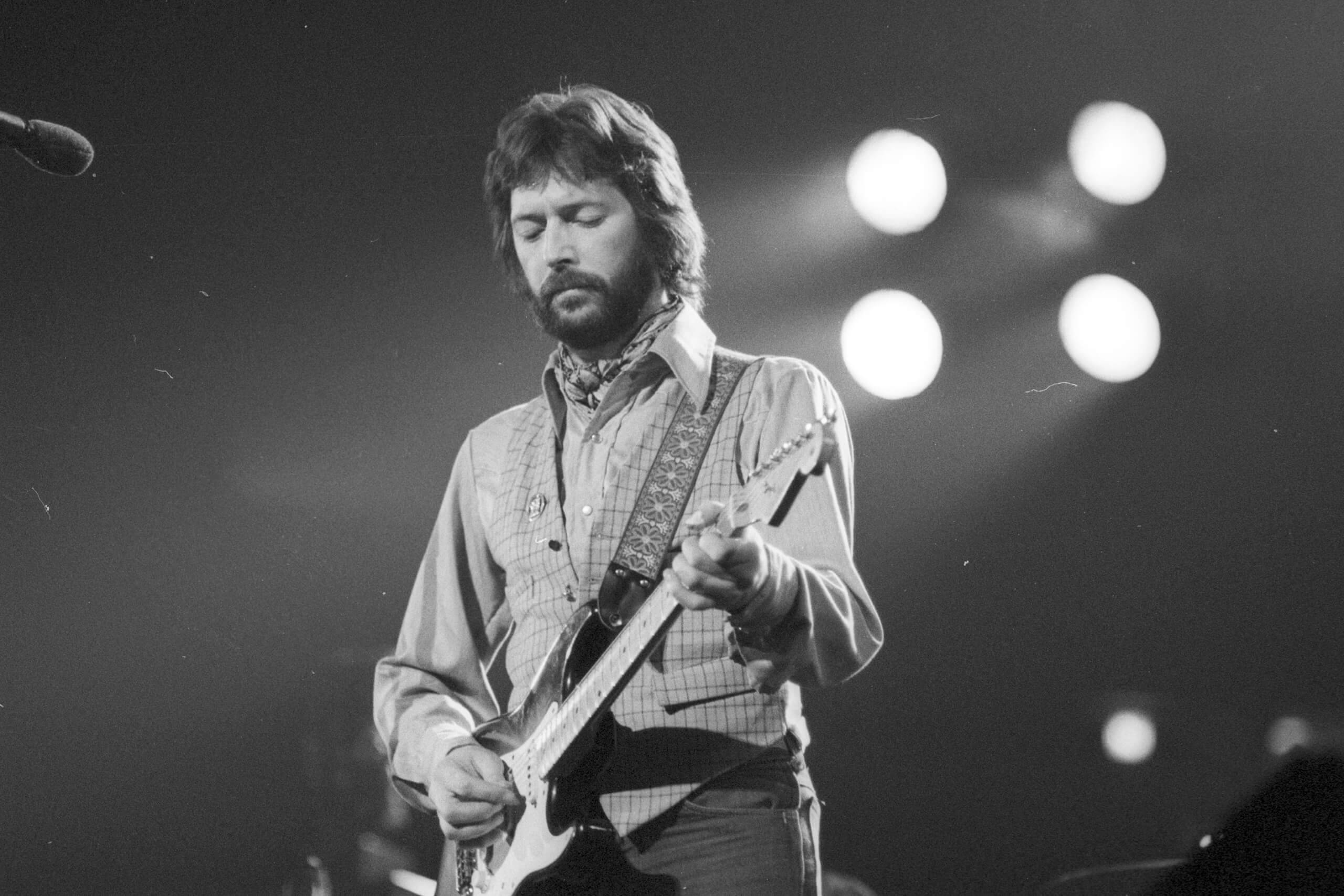 Eric Clapton, electric guitar, stage, 2K Desktop Wallpaper