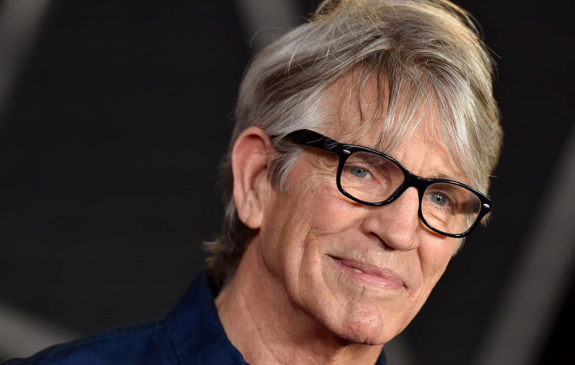 Eric Roberts, gray hair, black-rimmed glasses, Full HD Desktop Wallpaper