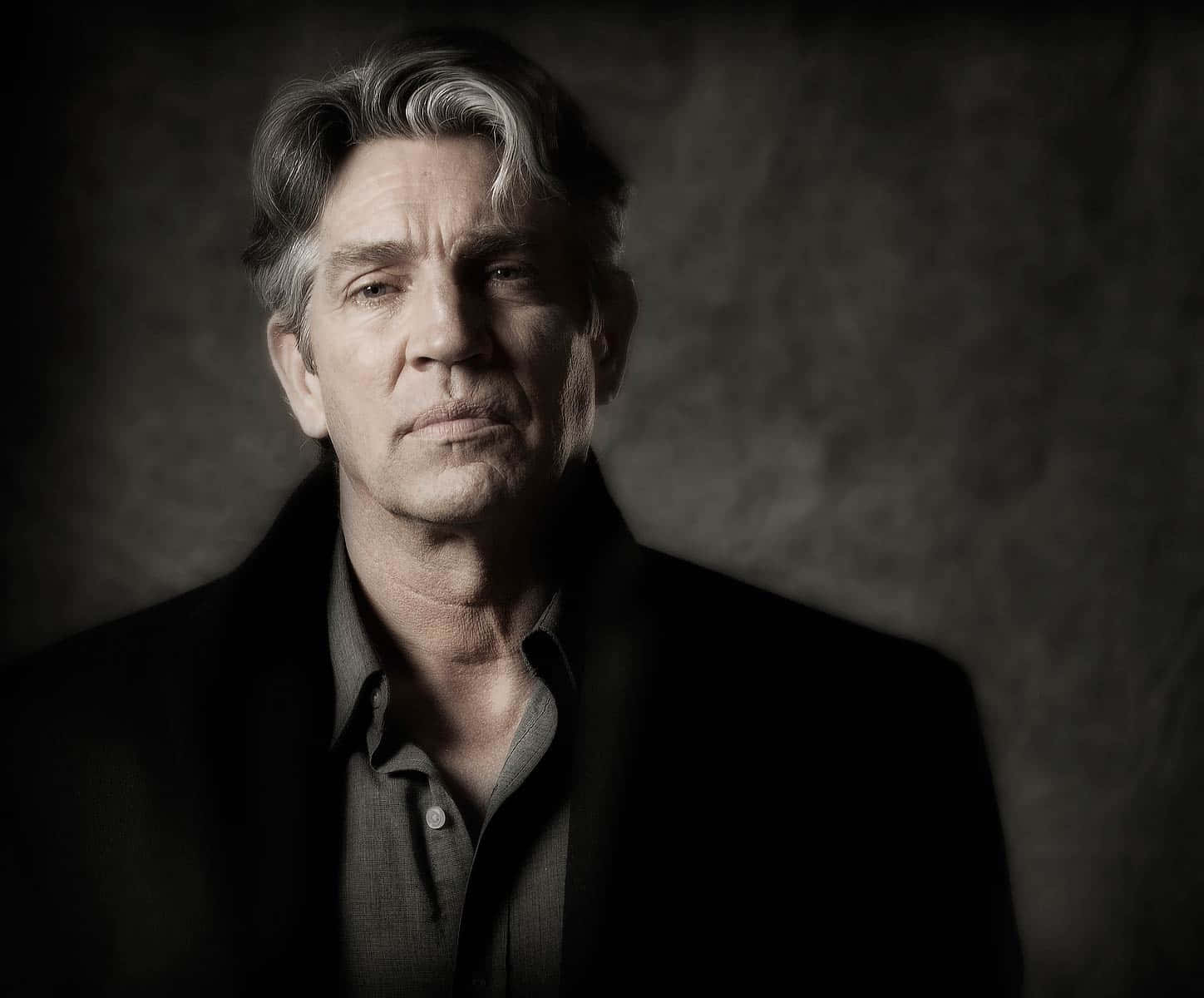 Eric Roberts, middle-aged man, graying hair, HD Desktop Wallpaper