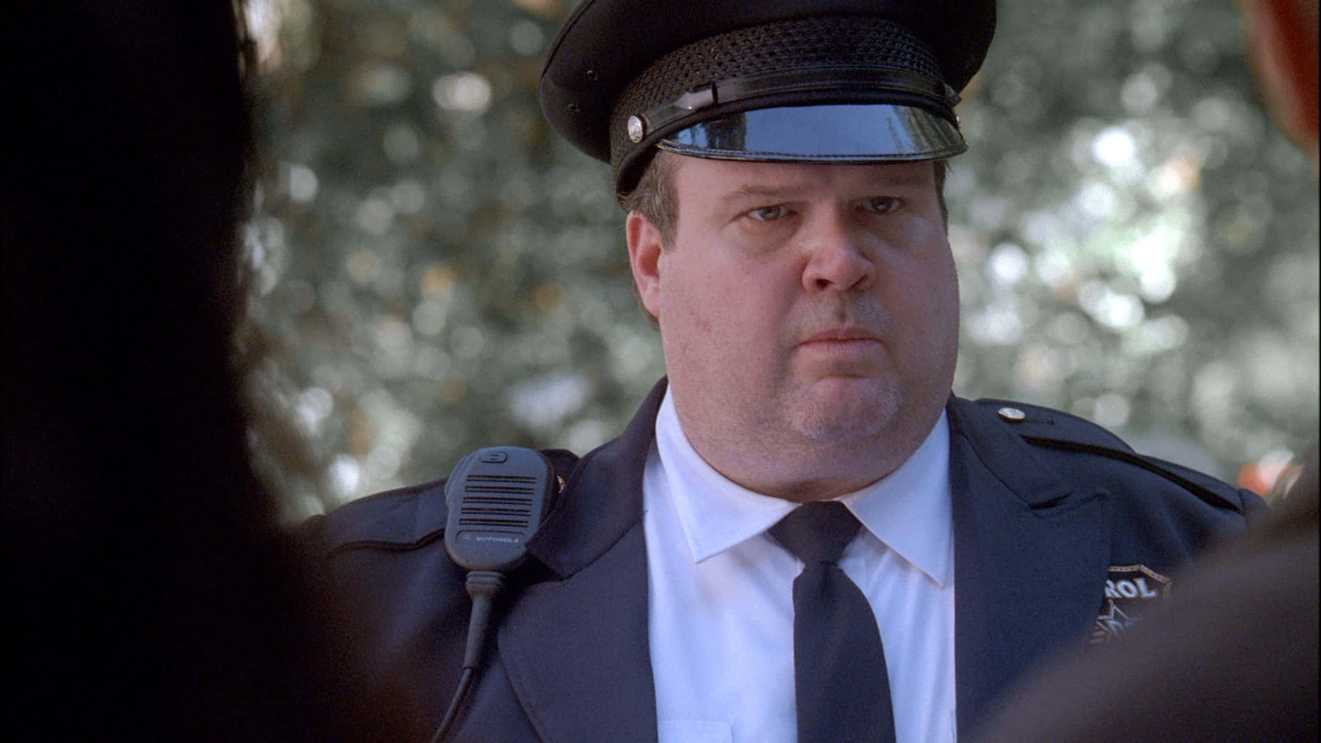Eric Stonestreet, police officer, uniform, Full HD Desktop Wallpaper