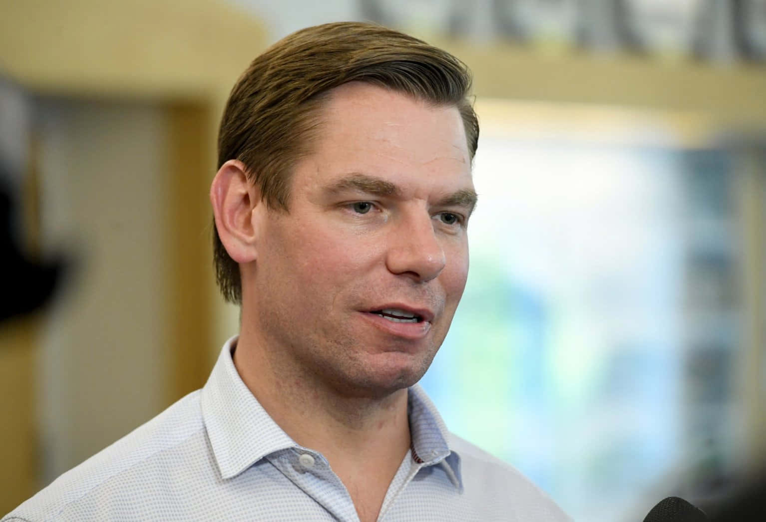 Eric Swalwell, microphone, indoor, HD Desktop Wallpaper
