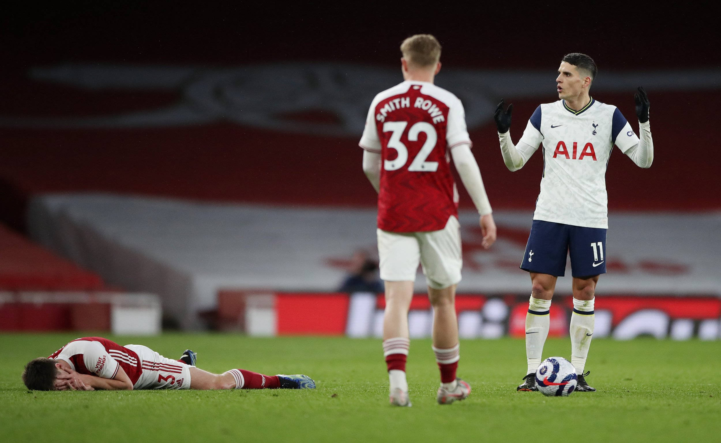Erik Lamela, pitch, stadium, Full HD Desktop Wallpaper