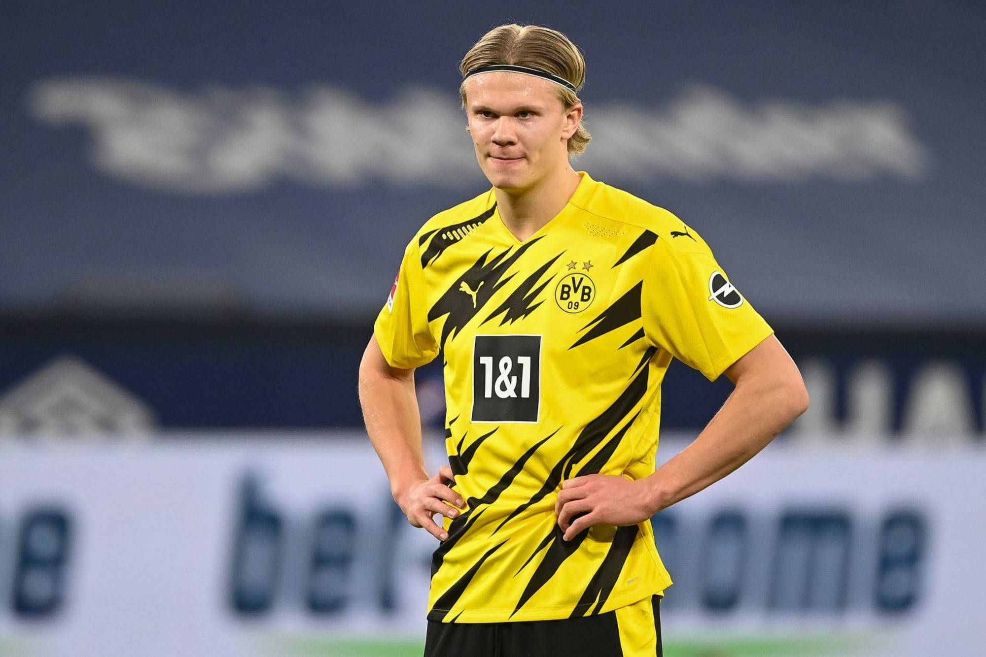 Erling Haaland, yellow and black striped jersey, stadium pitch, Full HD Desktop Wallpaper