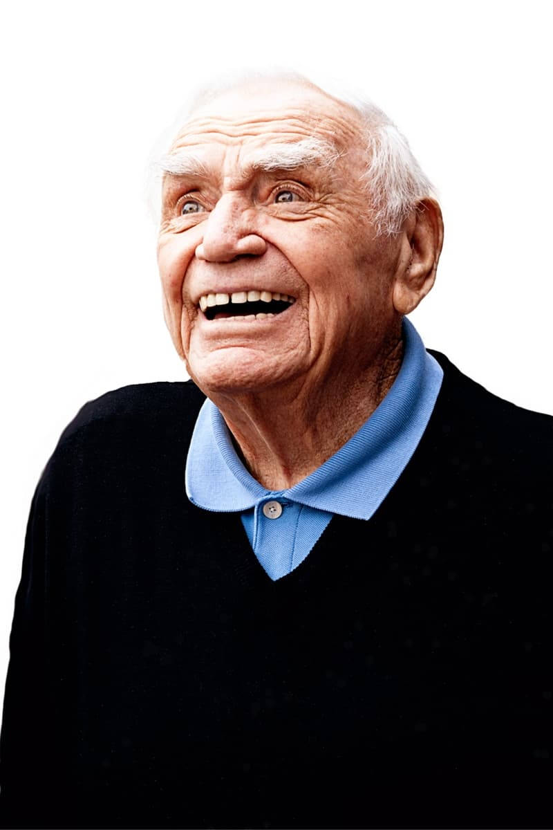 Ernest Borgnine, white hair, black sweater, SD Phone Wallpaper