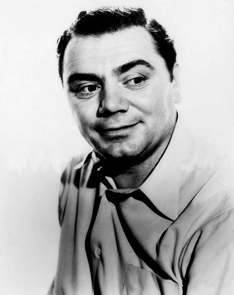 Ernest Borgnine, black and white portrait, collared shirt, SD Phone Wallpaper