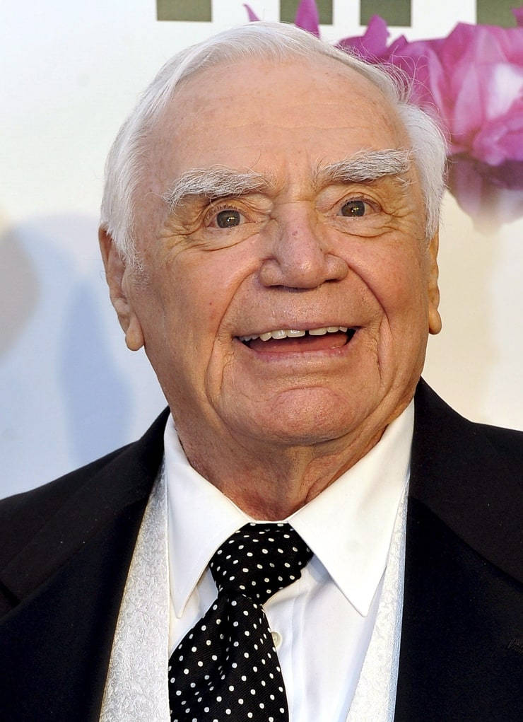 Ernest Borgnine, polka dot tie, black suit, SD Phone Wallpaper