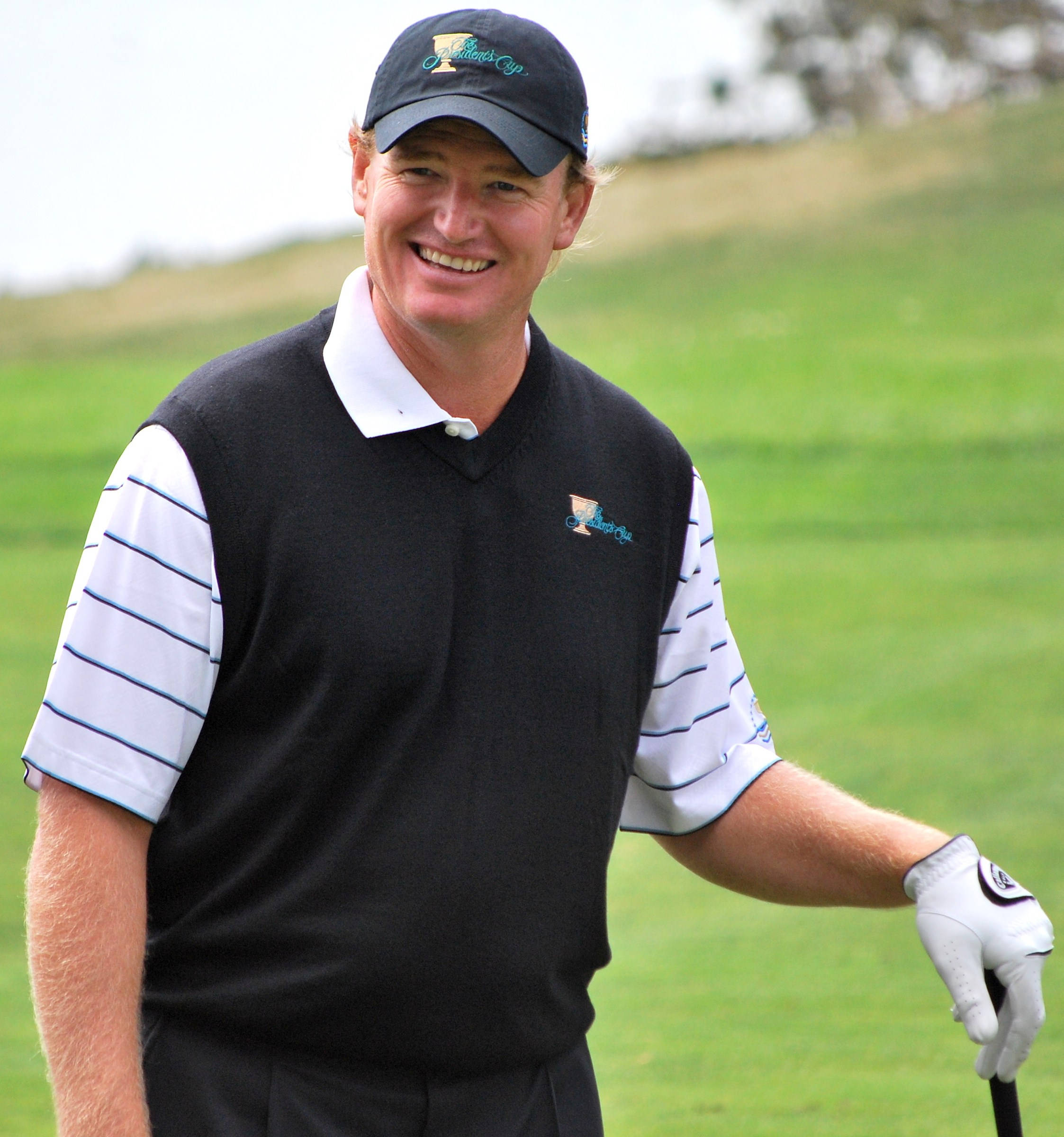Ernie Els, black vest, cap, Full HD Phone Wallpaper