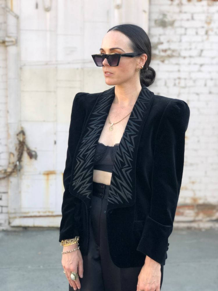 Escada, black velvet blazer, geometric trim, SD Phone Wallpaper