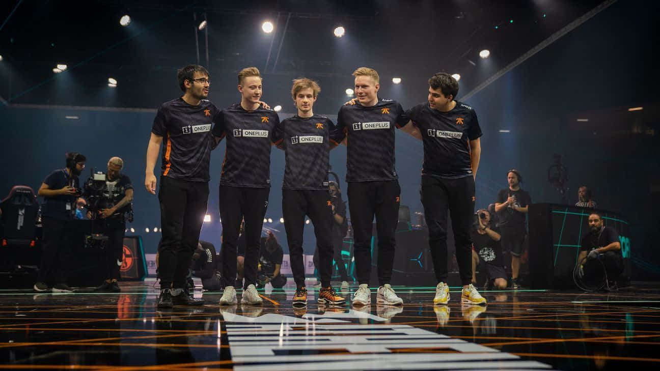 esports, black and orange jerseys, glossy stage, HD Desktop Wallpaper
