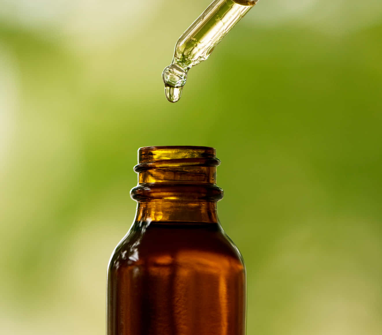 essential oil, golden droplet, glass pipette, HD Desktop Wallpaper