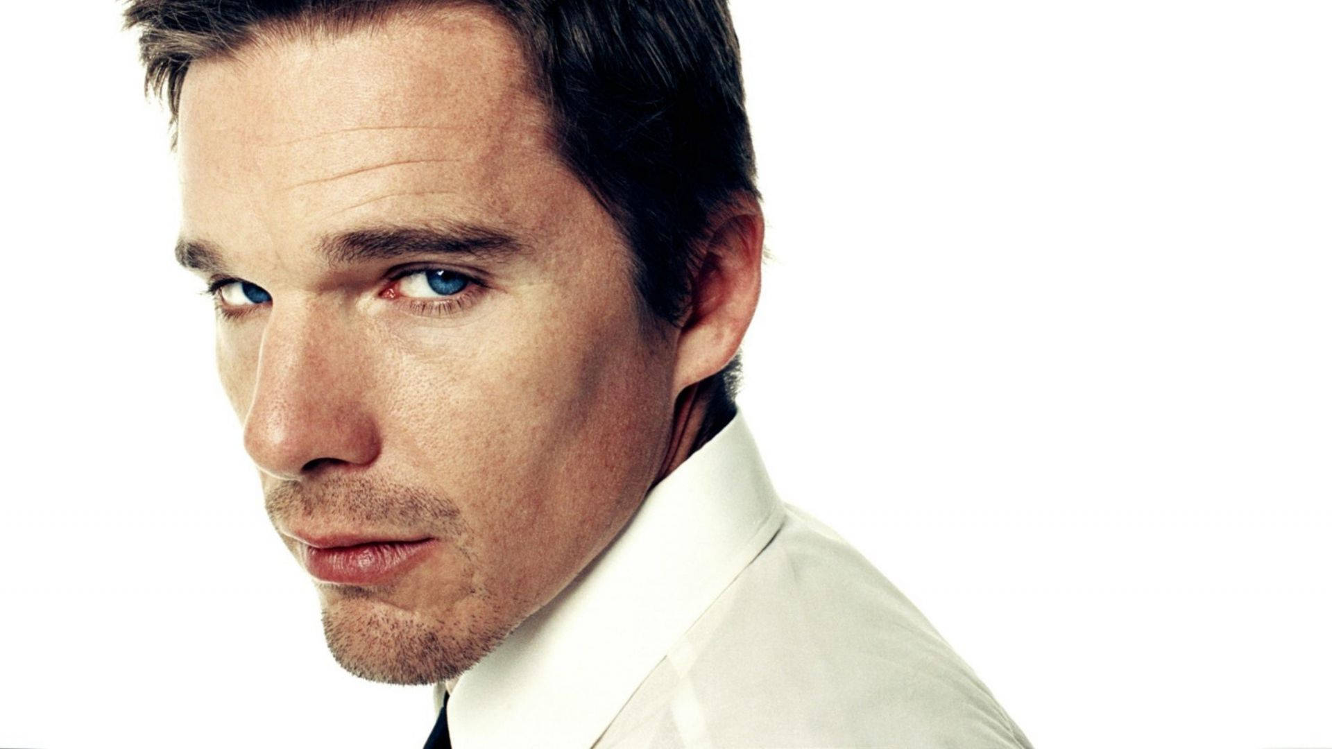 Ethan Hawke, intense blue eyes, dark hair, Full HD Desktop Wallpaper