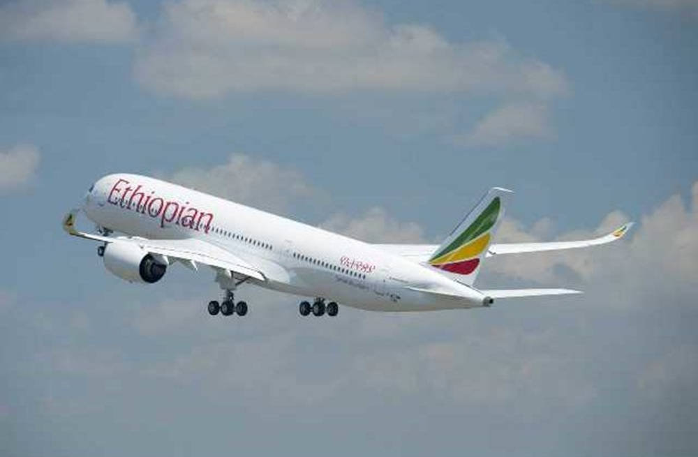 Ethiopian Airlines, airplane, partly cloudy sky, SD Desktop Wallpaper