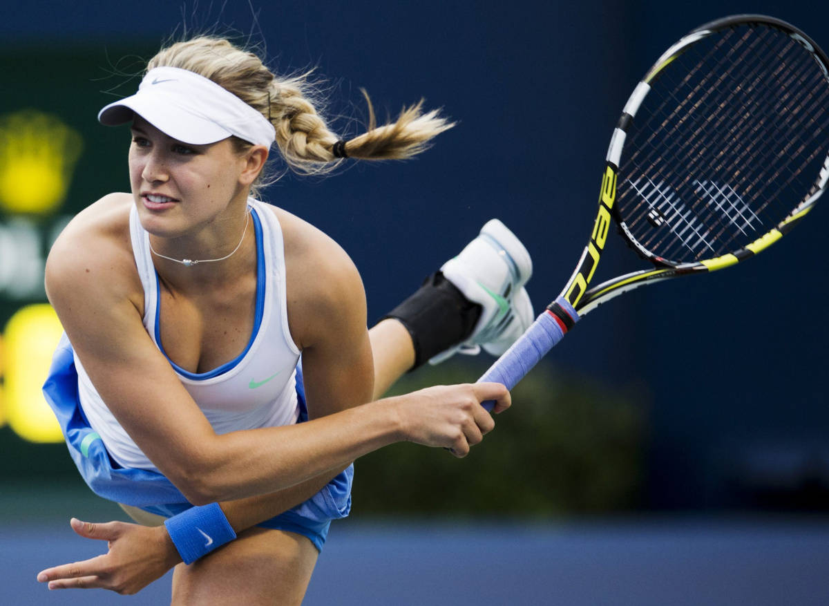 Eugenie Bouchard, tennis player, mid-swing, SD Desktop Wallpaper
